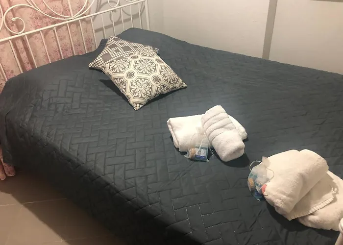 Makis Touzla Apartment *
